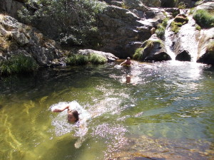 hiking-madrid-morcuera-purgatorio-swim